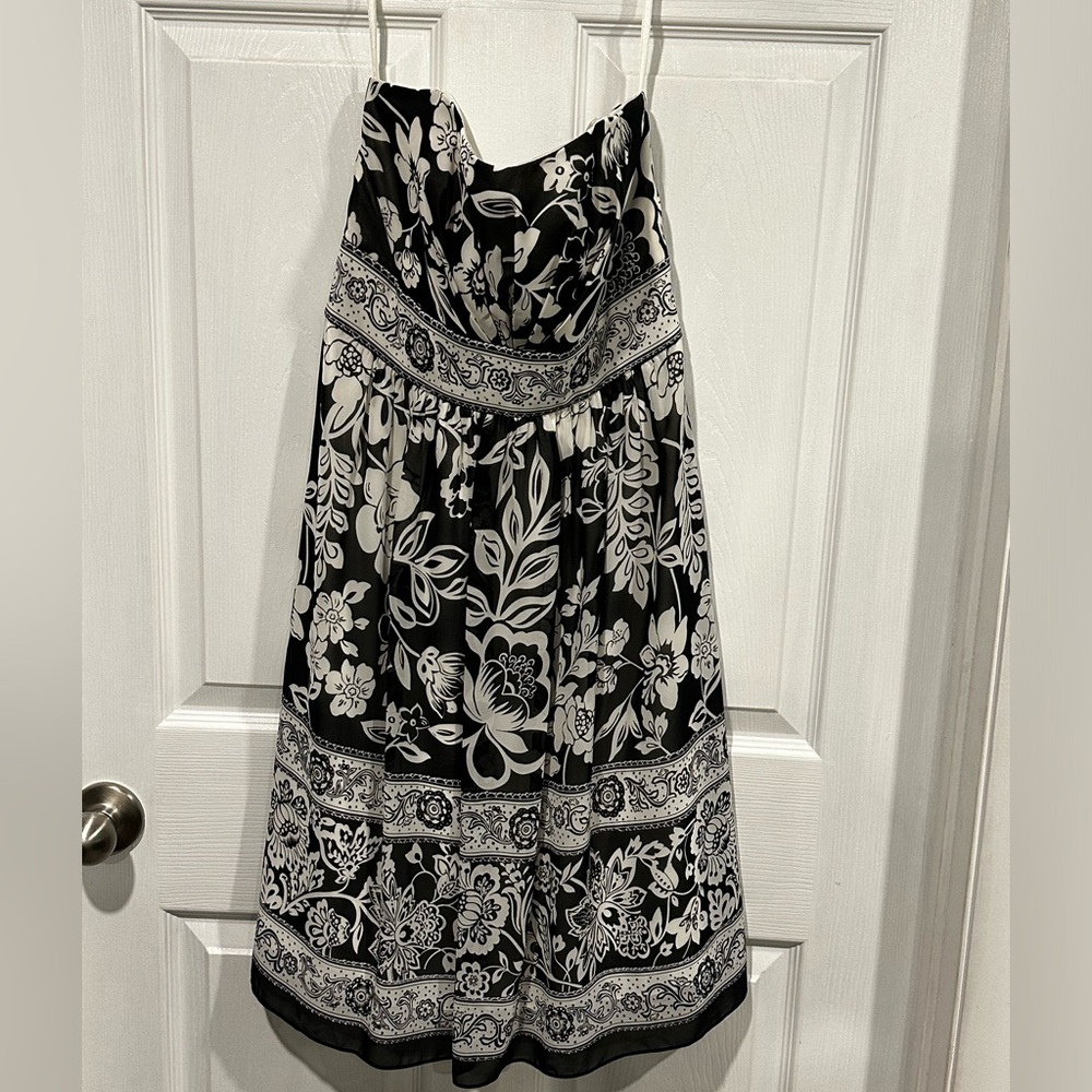 Black and white dress